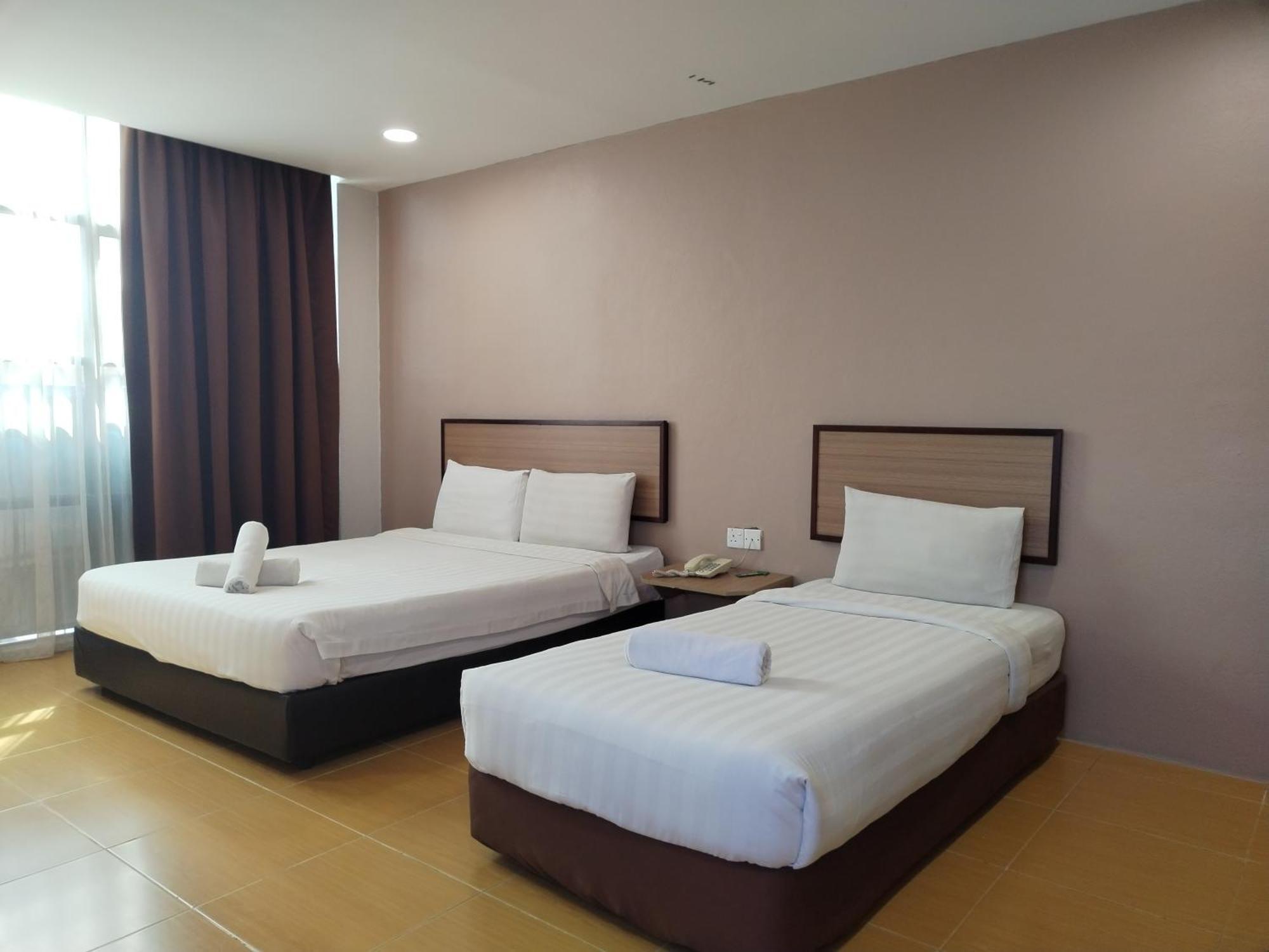 Maple Boutique Hotel קוטה בארו מראה חיצוני תמונה