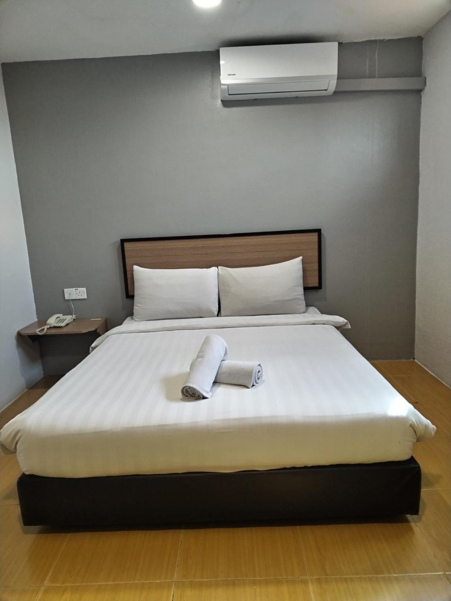 Maple Boutique Hotel קוטה בארו מראה חיצוני תמונה
